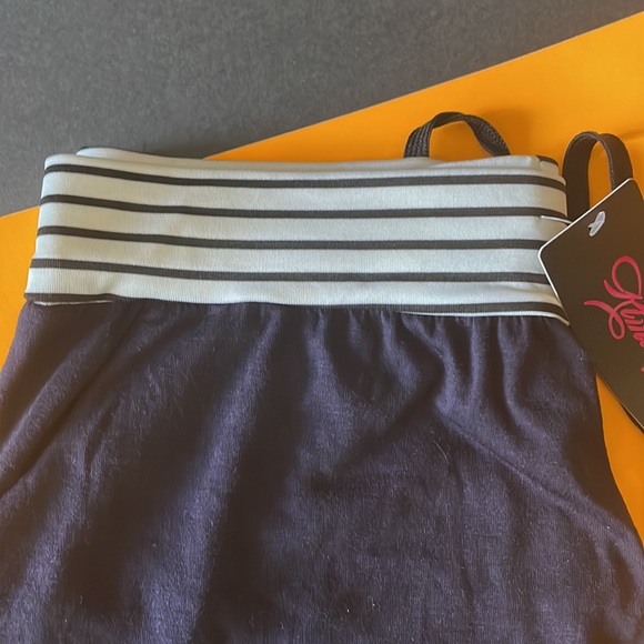 Women's Joggers - Picture 2 of 3